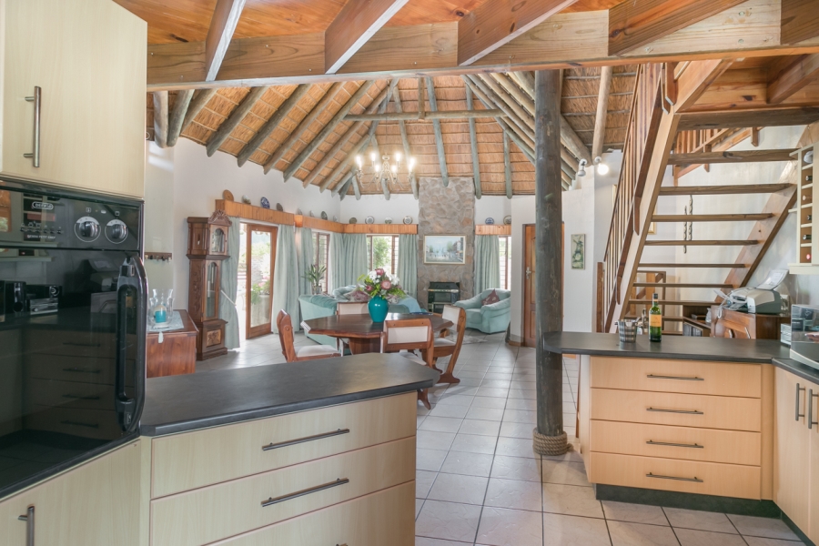 3 Bedroom Property for Sale in The Island Western Cape